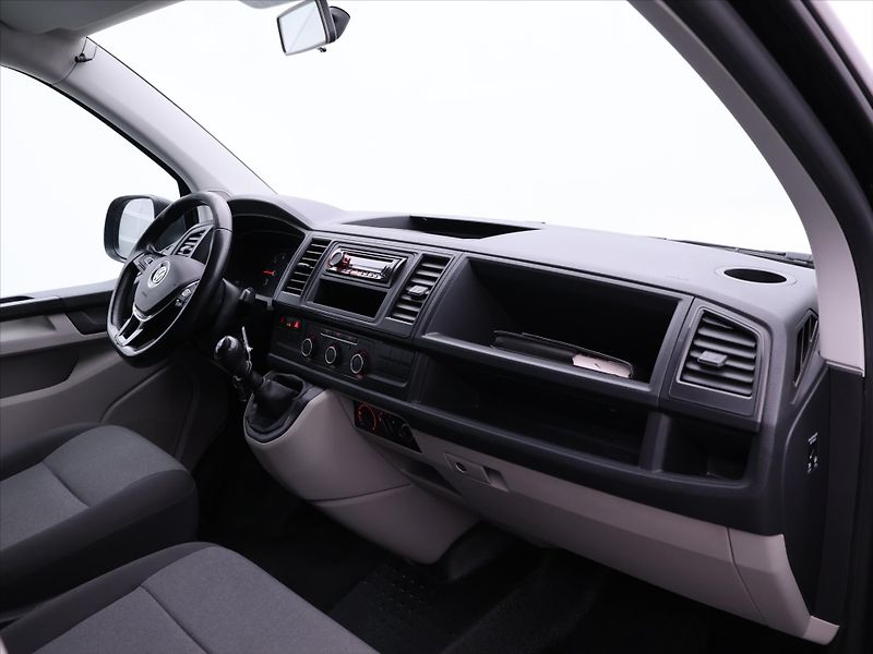 Volkswagen Transporter 2,0 TDI Klima 9-Míst Tažné - fotka 16 z 23
