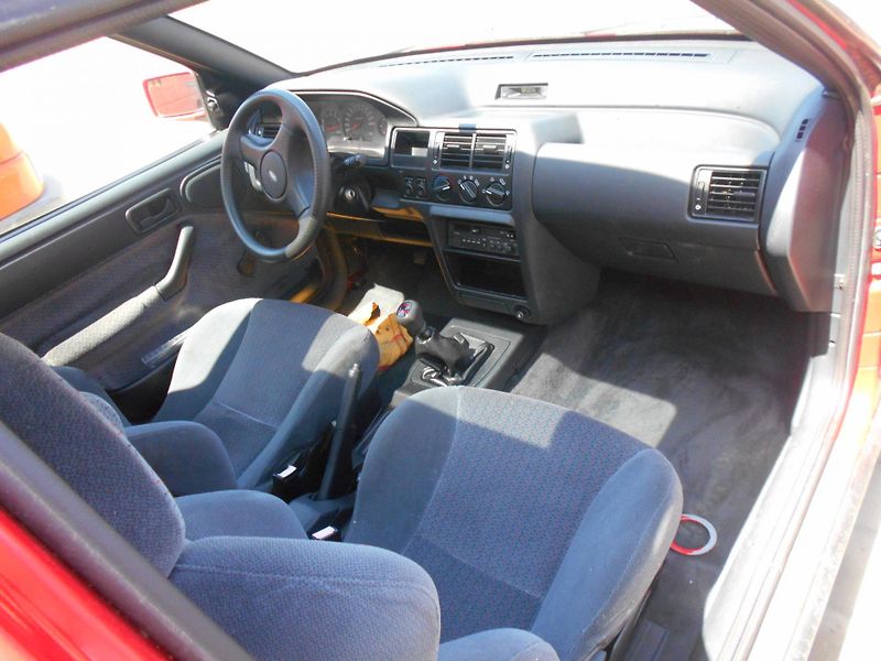 Ford Escort (1992) XR3  1,8 ZETEC - fotka 6 z 11