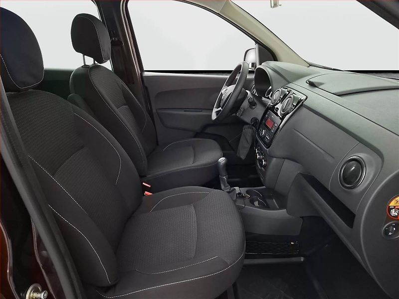 Dacia Lodgy (2018) 1.6 SCe, ČR,1.maj, Tempomat - fotka 9 z 15