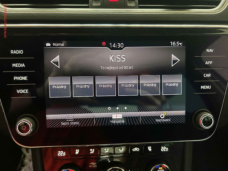 Škoda Superb (2018) 2.0TDi, ČR, L&K, bixen, kůže - fotka 14 z 17