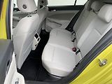 Volkswagen Golf (2020) 2.0 TDi, Life, DSG, šíbr - náhled 10
