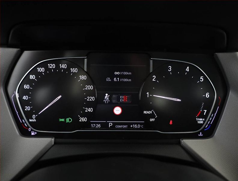 BMW Řada 1 (2020) Advantage 118i, Automat - fotka 9 z 17