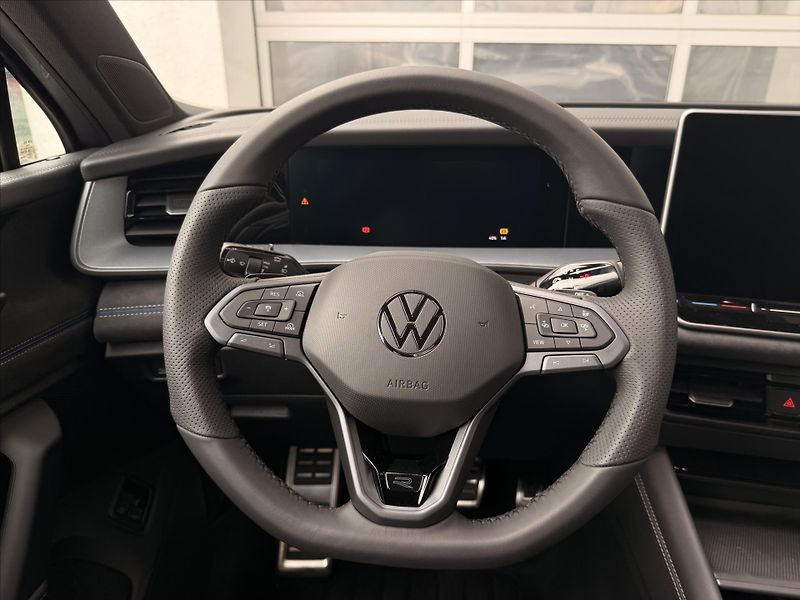 Volkswagen Tayron (2025) 1,5 TSI 150kW eHybrid  R-Line - fotka 18 z 21