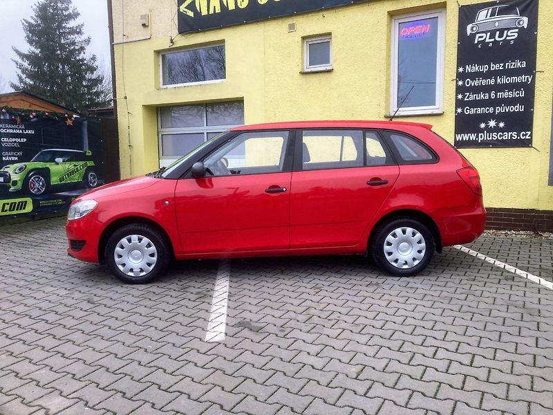 Škoda Fabia Combi 1,2 HTP(44kW) - fotka 6 z 6