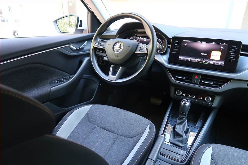Škoda Kamiq (2020) Style 1.0 TSI, Automat - fotka 7 z 20