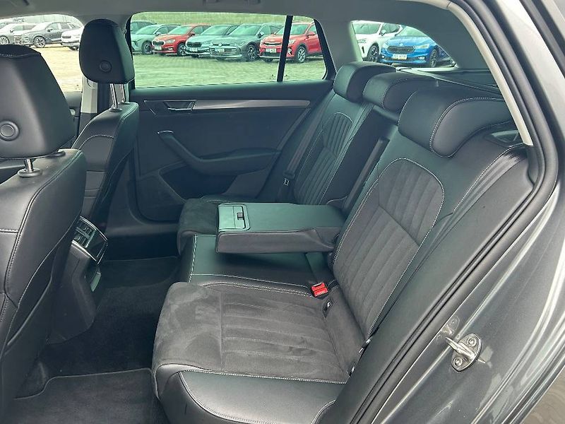 Škoda Superb Style 7DSG 2,0TDI - fotka 9 z 26