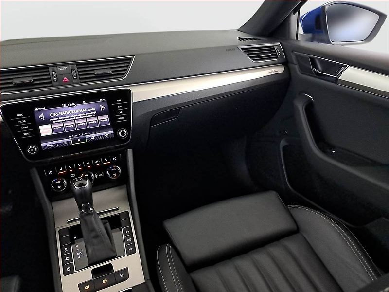 Škoda Superb (2021) Laurin&Klement 2.0 TDI - fotka 8 z 20