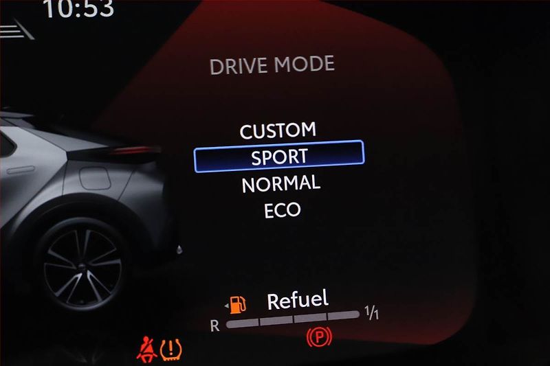 Toyota C-HR (2025) 2.0 Plug-in - fotka 13 z 20