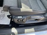 Volkswagen Passat 2.0TDi DSG 110kW BusinessPremi - náhled 19