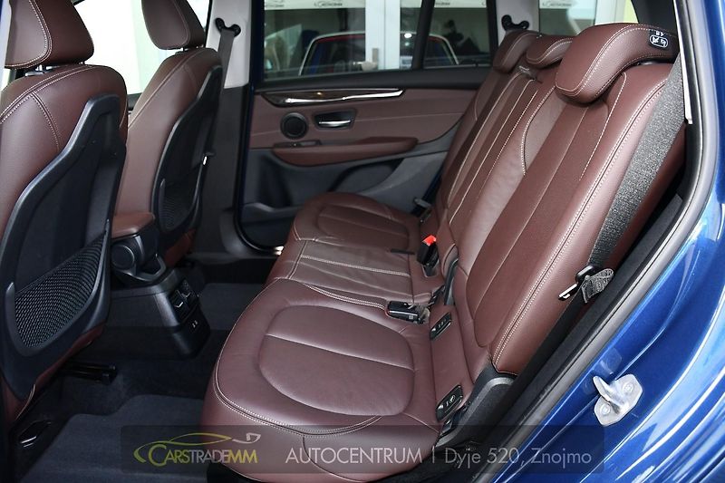 BMW Řada 2 216d GRAN TOURER ČR 1.MAJ - fotka 13 z 49