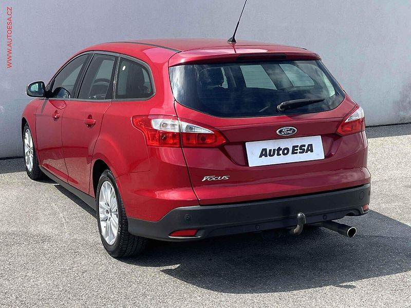 Ford Focus (2012) 2.0 TDCi, AT, AC, temp - fotka 6 z 15