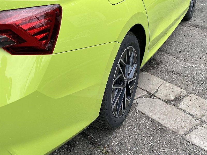 Škoda Octavia (2025) Combi 1.5 TSI M-HEV DSG Sportl - fotka 22 z 41