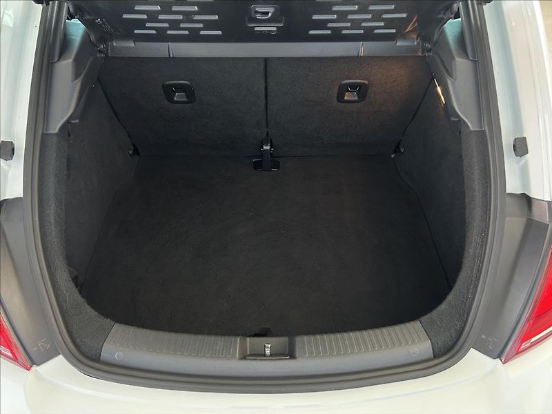 Volkswagen Beetle 1,2   TSI,ALLSTAR,ŘEMEN,SERVIS - fotka 24 z 25