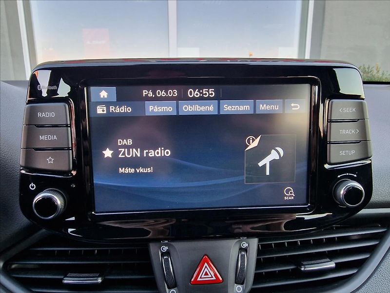 Hyundai i30 1.6CRDi Comfort,ČR,1.Majitel - fotka 27 z 50