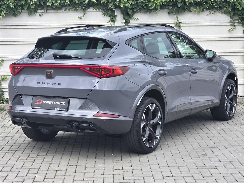 Cupra Formentor 1,5 TSi DSG Záruka2029 ČR 1.ma - fotka 6 z 22