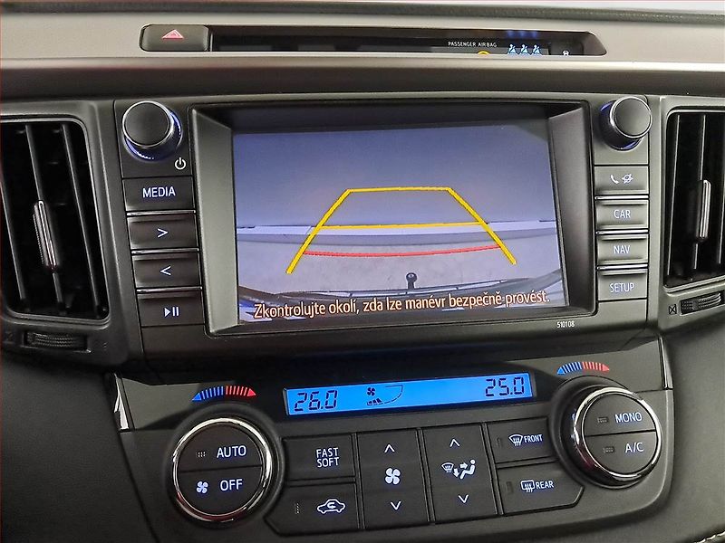 Toyota RAV4 (2016) 2.0 VVT-i, 4X4, Serv.kniha - fotka 16 z 19