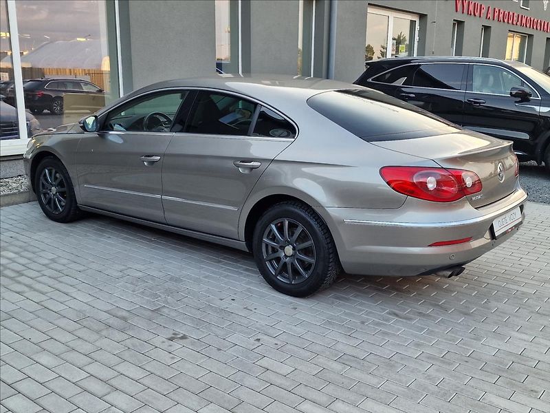 Volkswagen Passat CC 2.0 TDI 125kW DSG, původ ČR - fotka 7 z 43