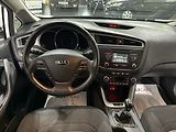 Kia Ceed 1,6   GDI KAMERA VÝHŘEV 61TKM - náhled 19