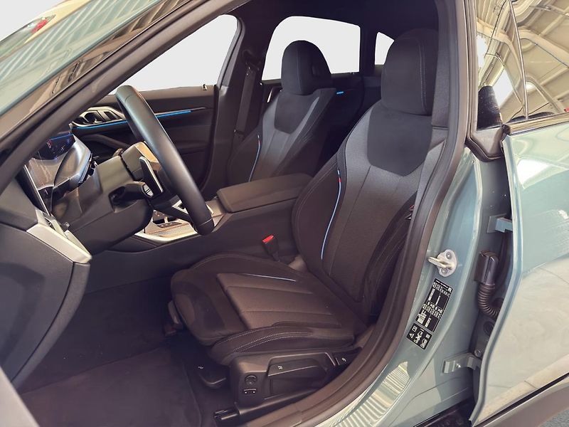 BMW Řada 4 420d xDrive Gran Coupe - fotka 7 z 22