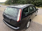 Ford Focus (2009) 1.6 td - náhled 13
