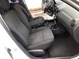 Dacia Duster (2010) 1.6 16 V Top Stav Klima - náhled 13