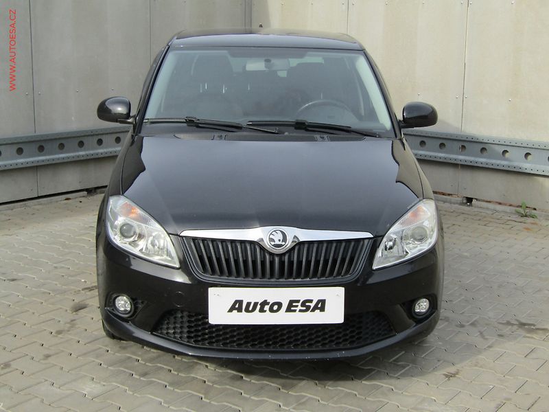 Škoda Fabia (2014) 1.2 TSi, Ambiente - fotka 2 z 18