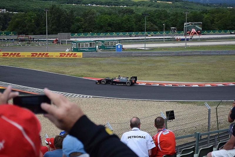 Loni Max Verstappen dokázal vyhrát jak Velkou cenu Rakouska, tak i Maďarska.