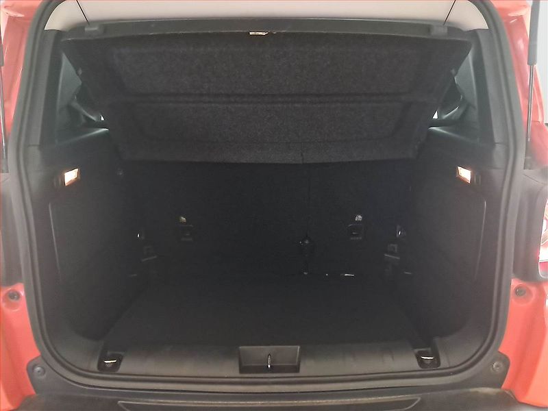 Jeep Renegade (2015) 1.4 MultiAir, Automat - fotka 14 z 18