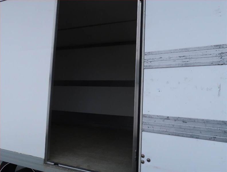 Renault Master (2017) 2.3 dCi 135, Skříň, ČR - fotka 15 z 15