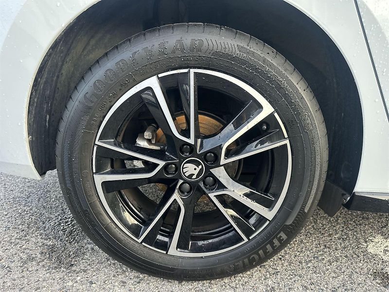 Škoda Fabia (2025) 1.0 TSI DSG Monte Carlo - fotka 29 z 33