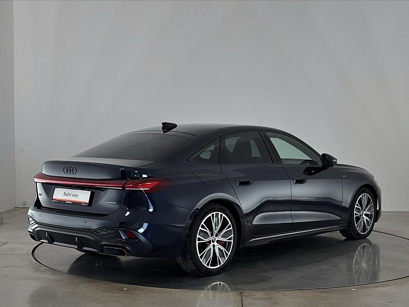 Audi A5 quattro 270kW - fotka 2 z 31