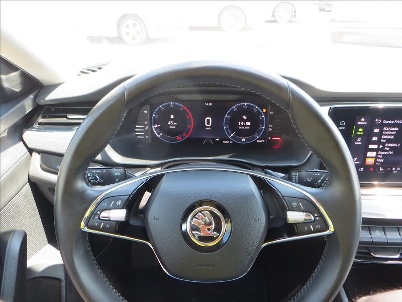 Škoda Octavia 2,0 TDI 110kW STYLE Navi ČR - fotka 23 z 26