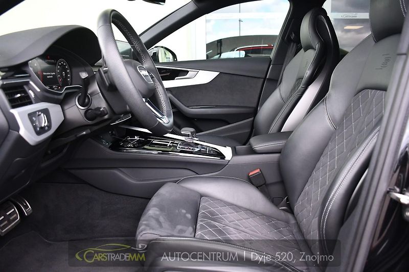 Audi A4 40TDi Competition Plus/S-line - fotka 9 z 49