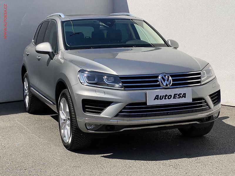 Volkswagen Touareg (2015) 3.0 TDi V6 4x4, Highline - fotografie inzerátu