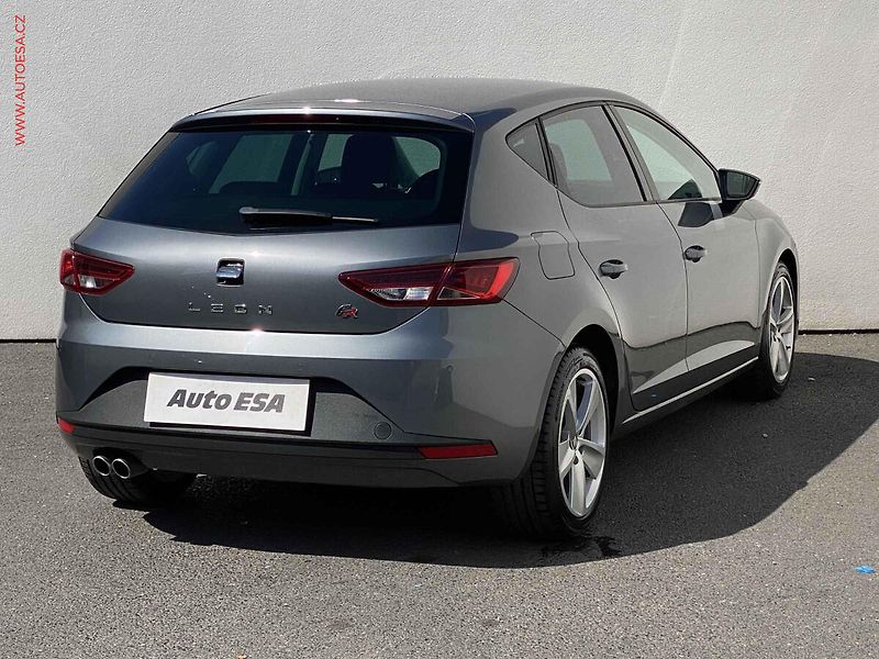Seat Leon (2016) 1.4 TSi, FR, LED, +ALU - fotka 4 z 19