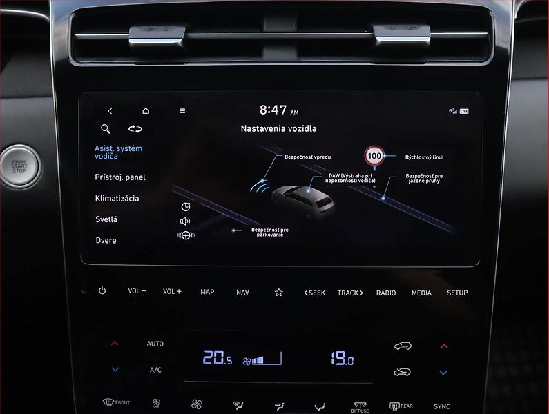 Hyundai Tucson (2021) 1.6 T-GDI 48V MHEV - fotka 17 z 22