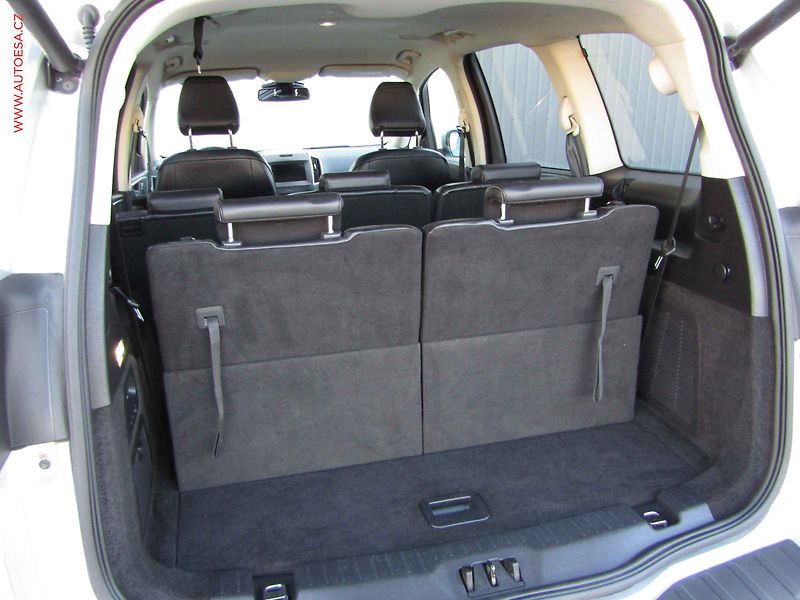 Ford Galaxy (2016) 2.0TDCi 7Míst, AT, navi - fotka 11 z 21