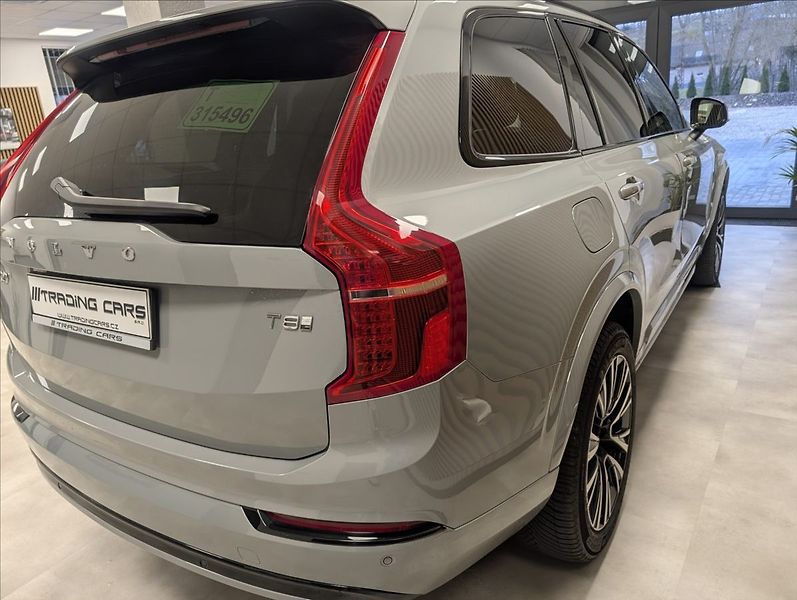 Volvo XC90 T8 Plus Dark Recharge AWD - fotka 9 z 39