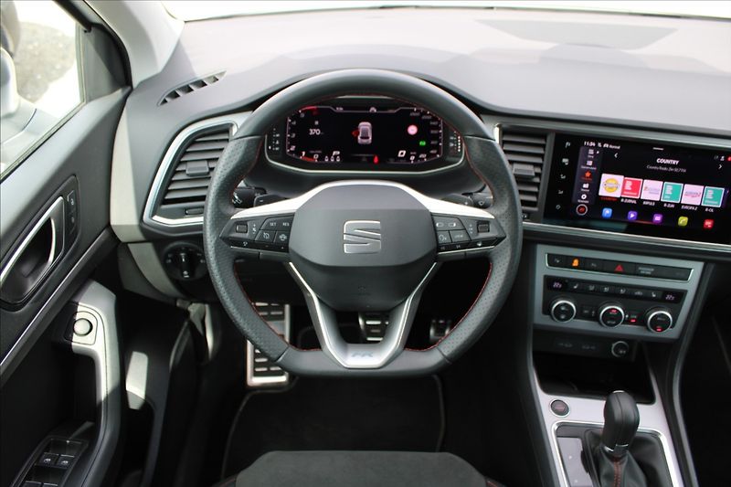 Seat Ateca 2,0 TDI  ČR,1.MAJ,A/T,4x4,FR - fotka 11 z 41