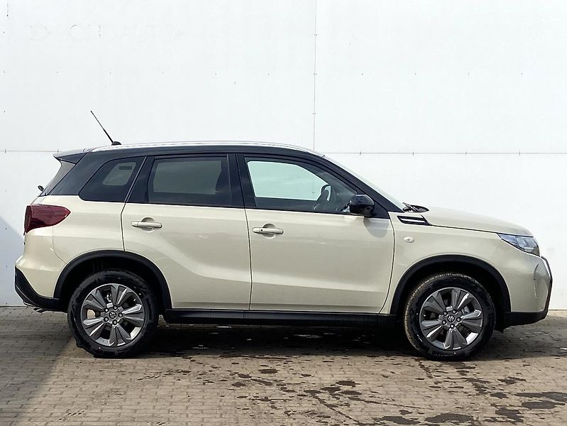 Suzuki Vitara 1.4 BoosterJet 81kW Premium - fotka 3 z 20