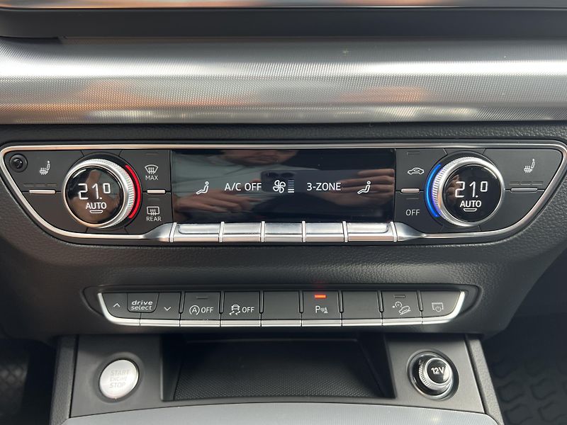 Audi Q5 (2019) 2.0 TDI 4x4 quattro - fotka 32 z 35