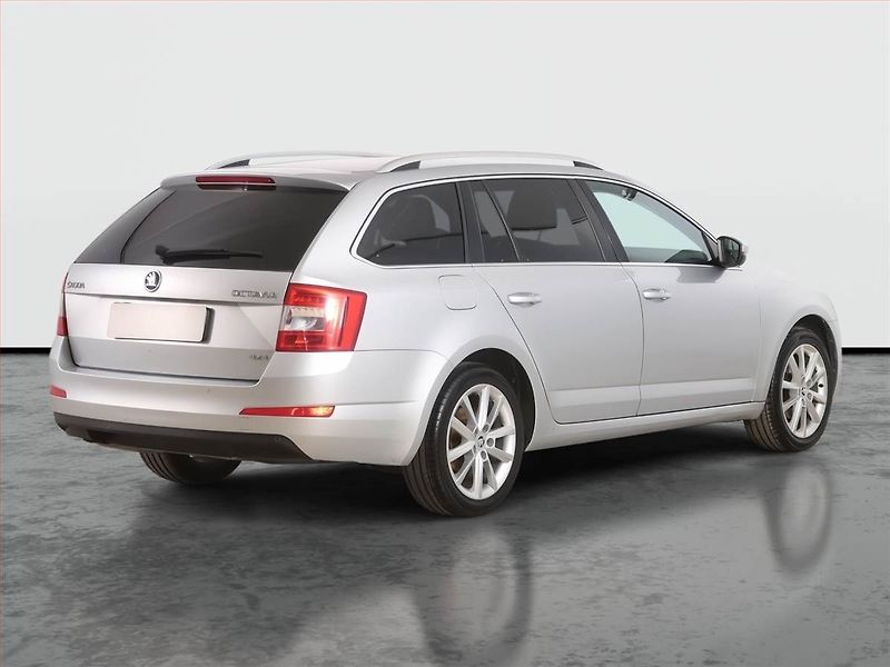 Škoda Octavia (2016) 1.6 TDI, 4X4, Serv.kniha - fotka 5 z 19