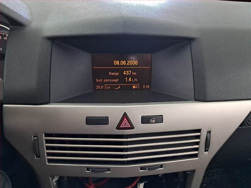 Opel Astra (2008) 1.9 CDTI, plně pojízdný - fotka 12 z 16