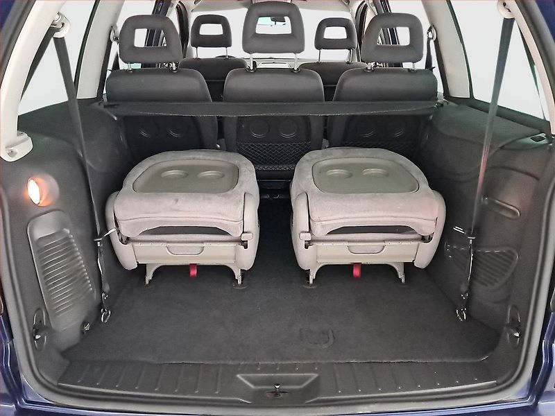 Volkswagen Sharan (2009) 2.0 TDI, 7 míst, Xenony - fotka 13 z 17