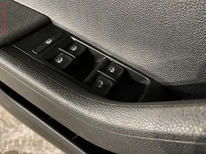 Škoda Fabia (2019) 1.0 TSi, Style, LED, navi - fotka 11 z 18