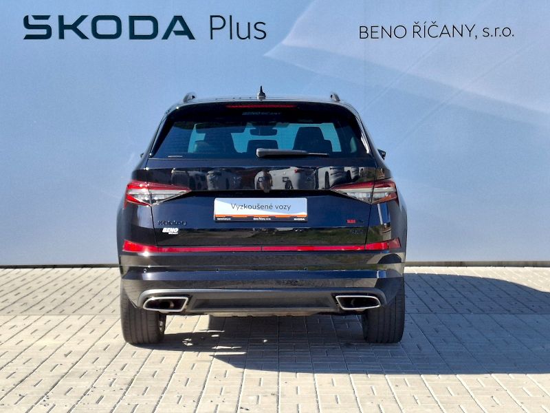 Škoda Kodiaq (2023) RS Challenge DSG 4x4 2,0TSi 18 - fotka 12 z 35