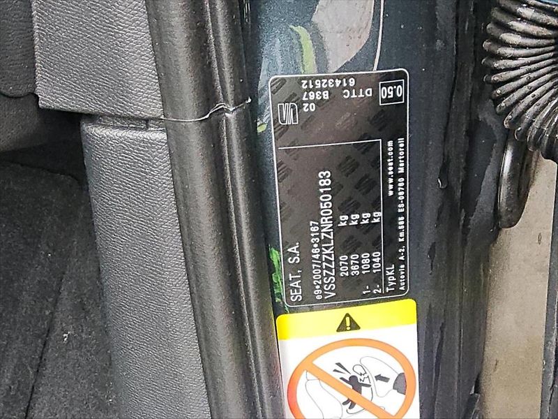 Seat Leon 2,0 TDI TAŽNÉ KAMERA - fotka 10 z 10