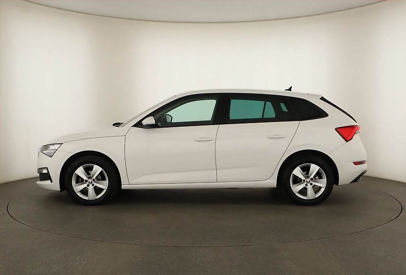 Škoda Scala (2022) Ambition 1.0 TSI, Serv.kniha - fotka 3 z 16