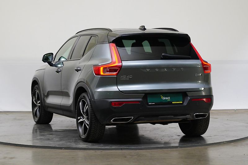 Volvo XC40 - fotka 7 z 27