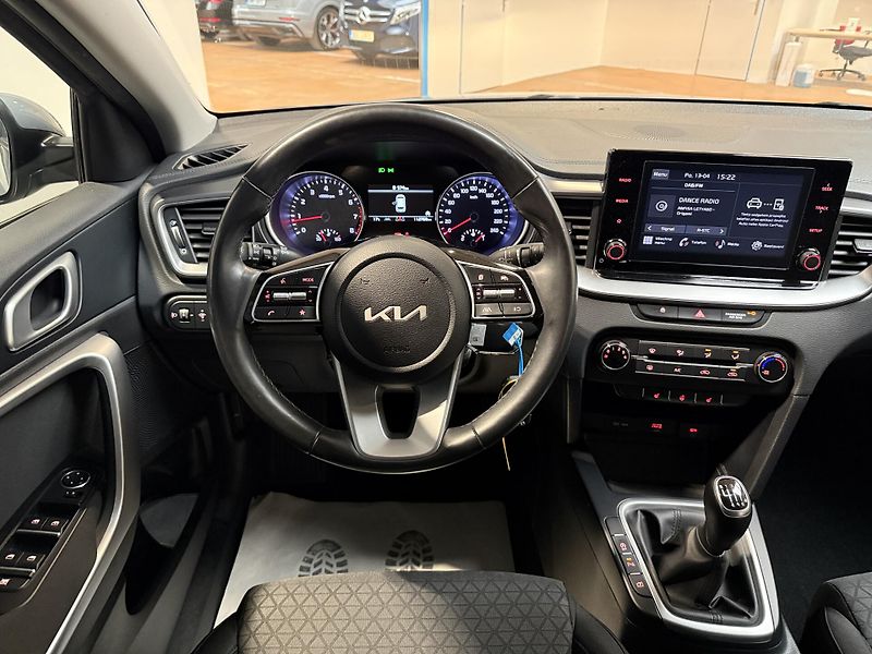 Kia Ceed 1.5 T-GDI 118kW Spin SW - fotka 6 z 14